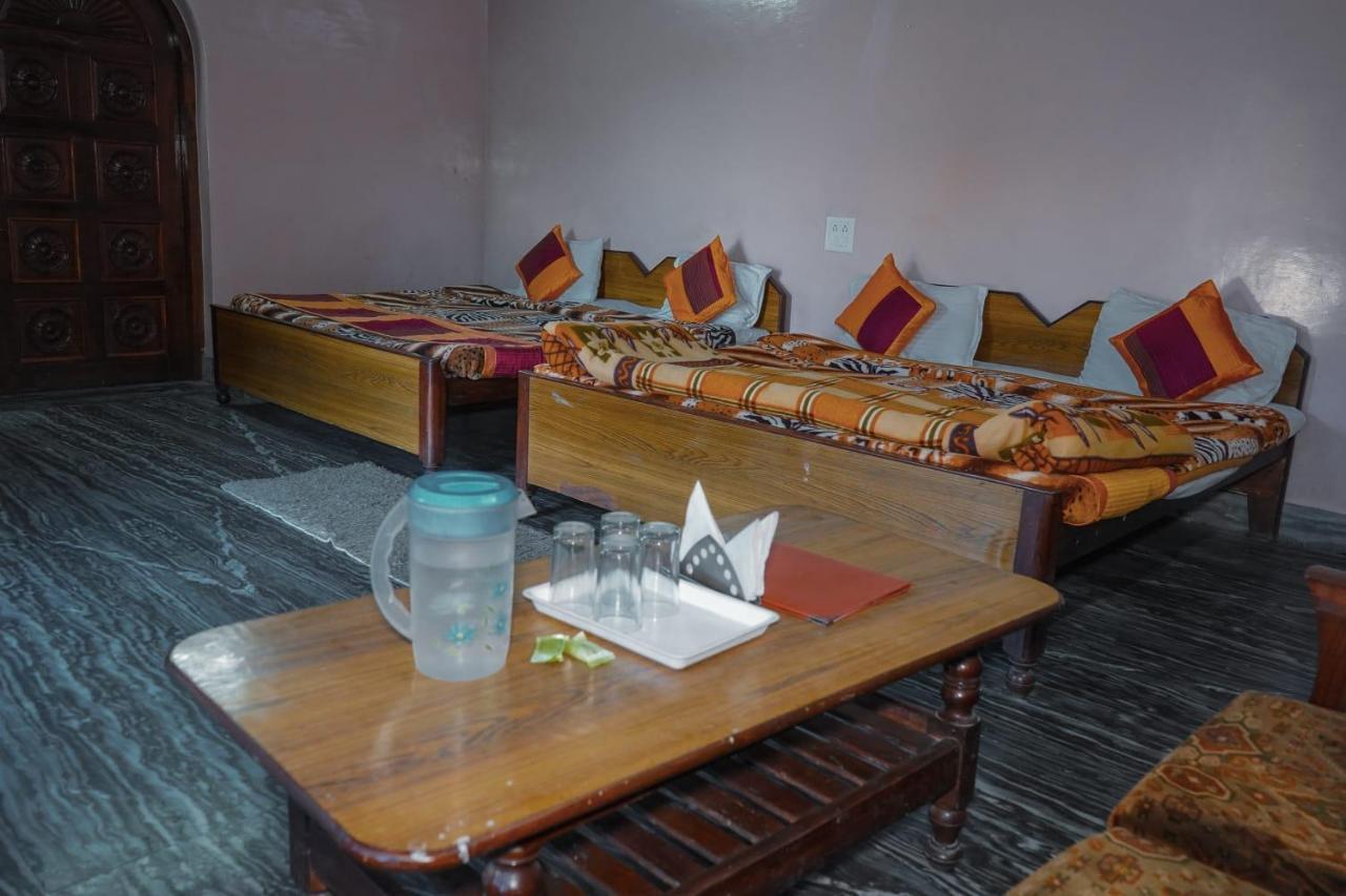 Himalaya Mount View Resort קאוסאני מראה חיצוני תמונה