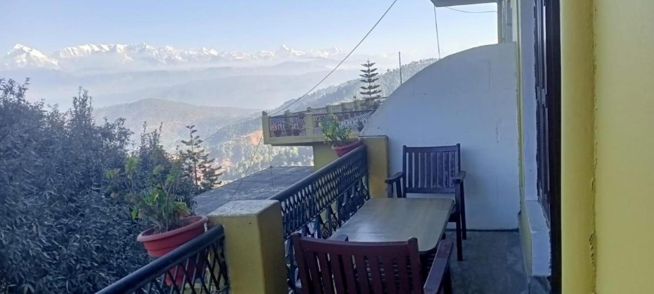 Himalaya Mount View Resort קאוסאני מראה חיצוני תמונה