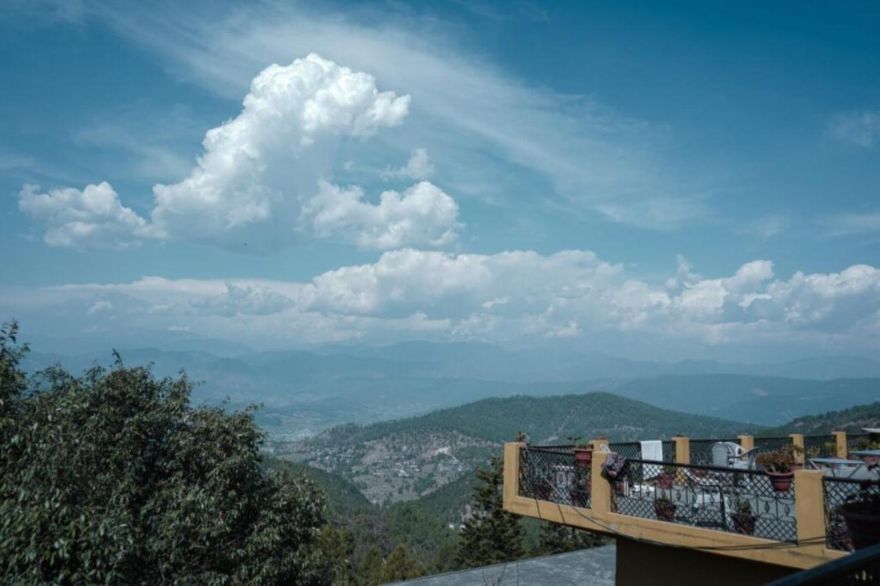 Himalaya Mount View Resort קאוסאני מראה חיצוני תמונה