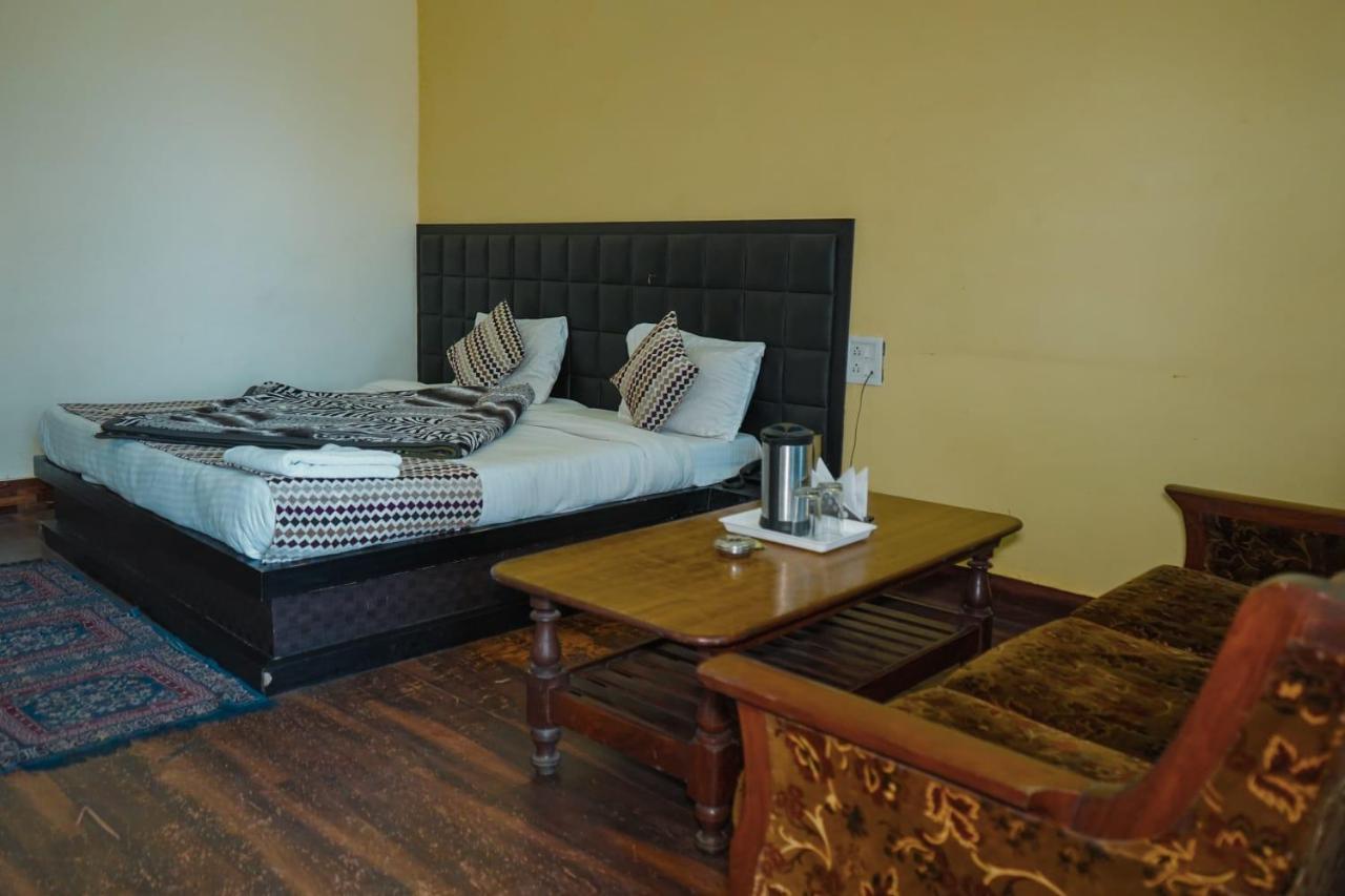 Himalaya Mount View Resort קאוסאני מראה חיצוני תמונה